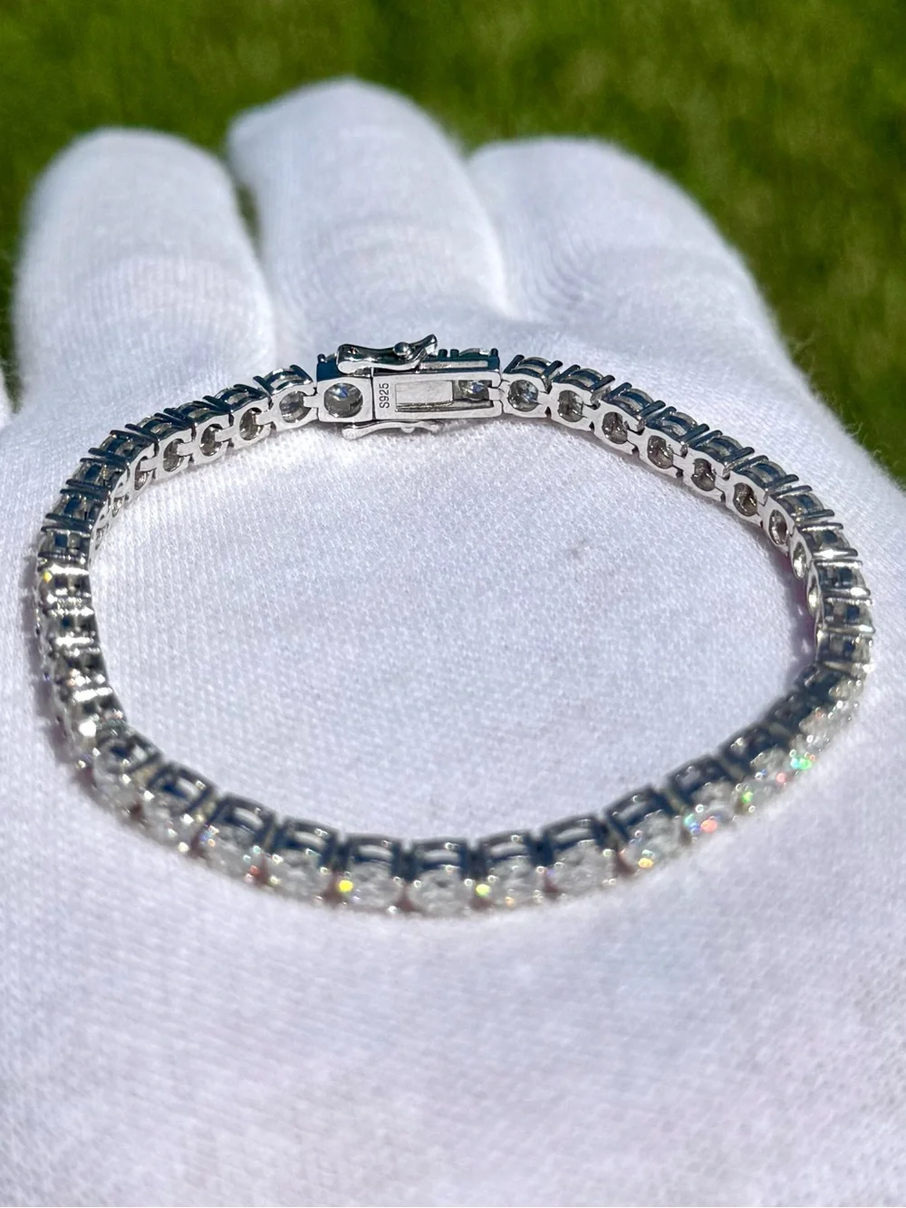 925 Silver, 12.6CTW Moissanite Tennis Bracelet - 7”